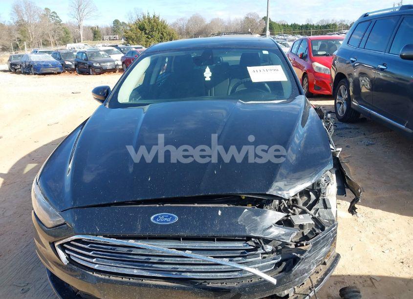 Photo 12 of 2018 Ford Fusion SE (VIN 3FA6P0H7XJR159283)