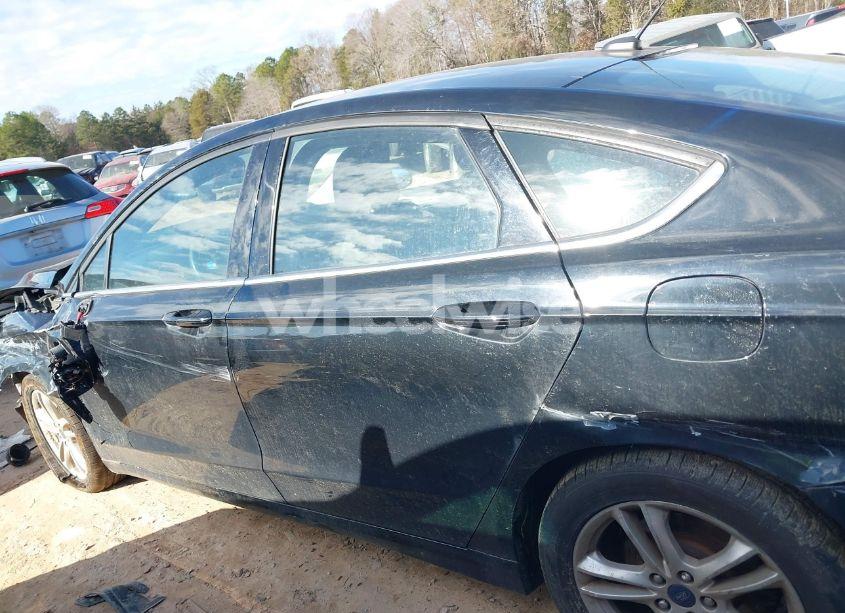 Photo 14 of 2018 Ford Fusion SE (VIN 3FA6P0H7XJR159283)