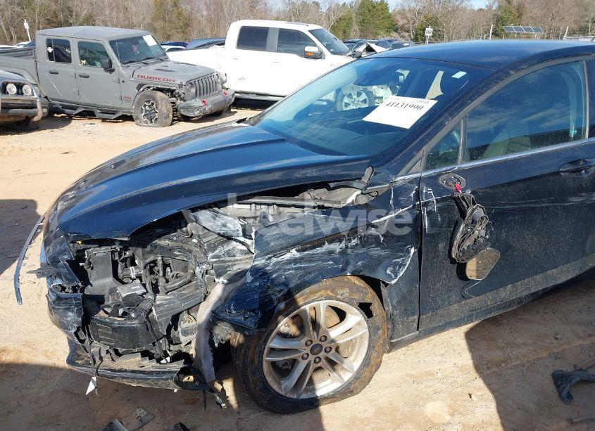 Photo 6 of 2018 Ford Fusion SE (VIN 3FA6P0H7XJR159283)