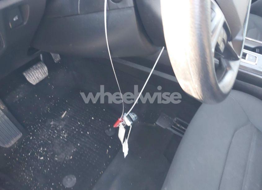 Photo 11 of 2020 Ford Fusion SE (VIN 3FA6P0H7XLR195333)