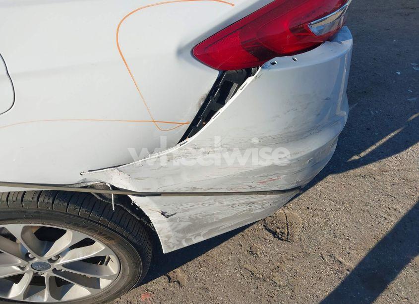 Photo 6 of 2020 Ford Fusion SE (VIN 3FA6P0H7XLR195333)