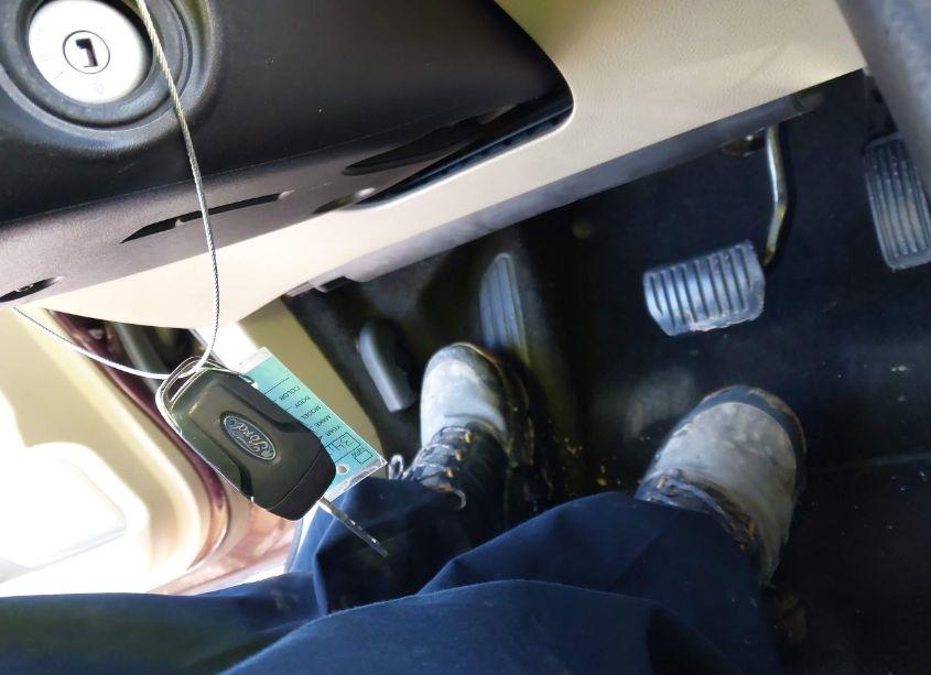 Photo 11 of 2013 Ford Fusion SE (VIN 3FA6P0H90DR110812)