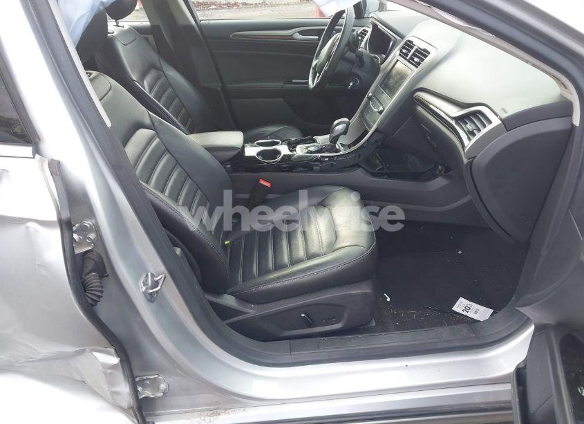 Photo 5 of 2013 Ford Fusion SE (VIN 3FA6P0H90DR191228)