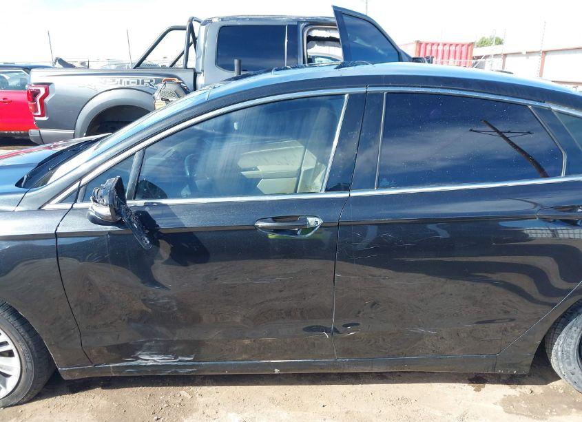 Photo 15 of 2013 Ford Fusion SE (VIN 3FA6P0H90DR355304)