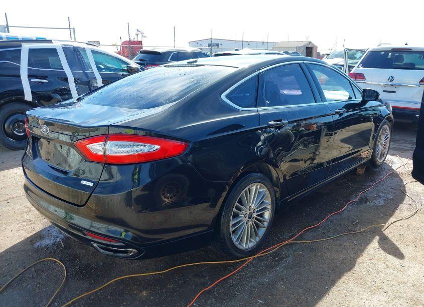 Photo 4 of 2013 Ford Fusion SE (VIN 3FA6P0H90DR355304)