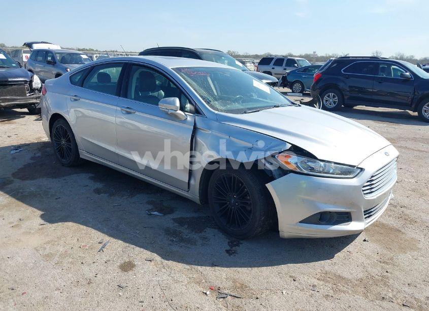 2014 Ford Fusion SE (VIN 3FA6P0H90ER240400) main photo