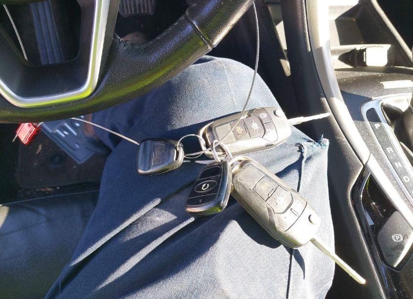 Photo 11 of 2014 Ford Fusion SE (VIN 3FA6P0H90ER340464)