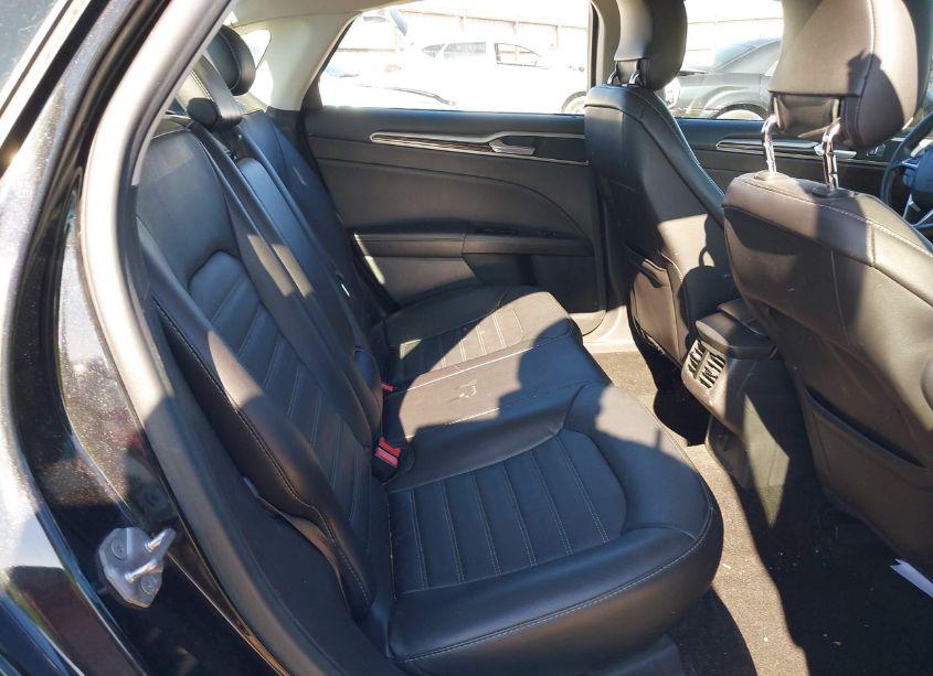 Photo 8 of 2014 Ford Fusion SE (VIN 3FA6P0H90ER340464)