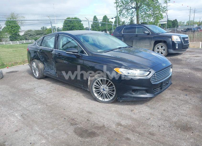 2014 Ford Fusion SE (VIN 3FA6P0H90ER345163) main photo