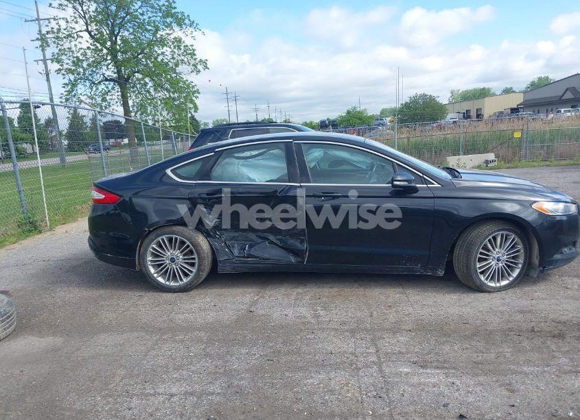 Photo 13 of 2014 Ford Fusion SE (VIN 3FA6P0H90ER345163)