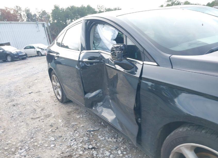 Photo 6 of 2015 Ford Fusion SE (VIN 3FA6P0H90FR269378)