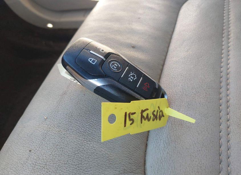 Photo 11 of 2015 Ford Fusion SE (VIN 3FA6P0H90FR301844)