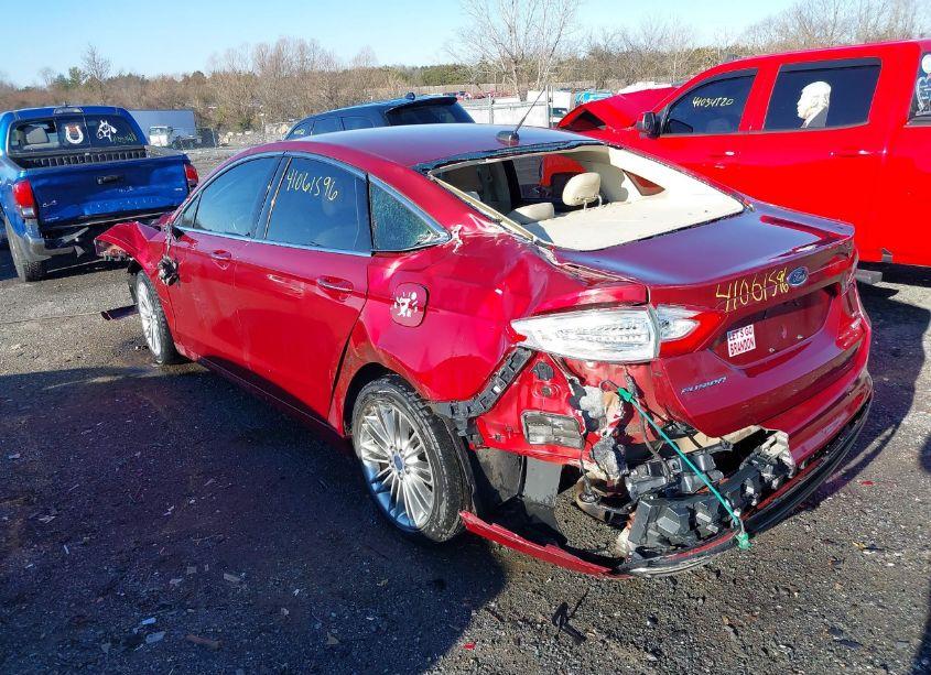 Photo 3 of 2015 Ford Fusion SE (VIN 3FA6P0H90FR301844)