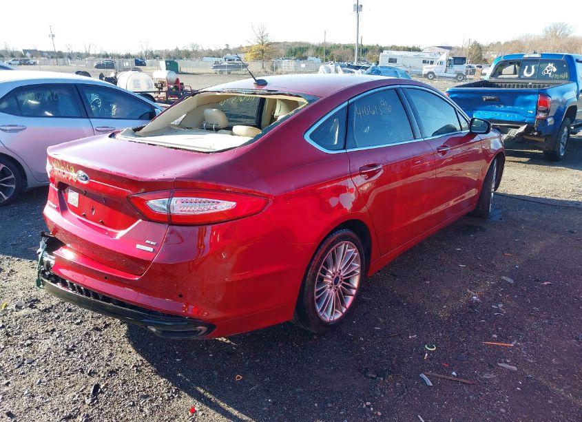 Photo 4 of 2015 Ford Fusion SE (VIN 3FA6P0H90FR301844)
