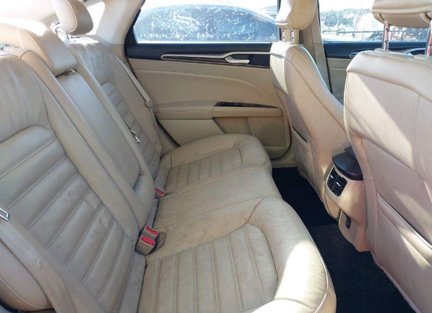 Photo 8 of 2015 Ford Fusion SE (VIN 3FA6P0H90FR301844)