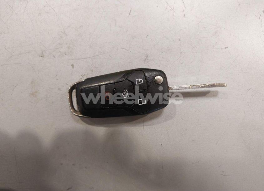 Photo 11 of 2016 Ford Fusion SE (VIN 3FA6P0H90GR274128)