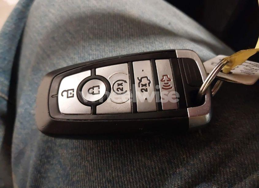 Photo 11 of 2017 Ford Fusion SE (VIN 3FA6P0H90HR149888)