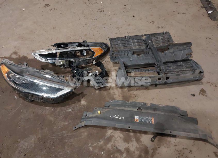 Photo 12 of 2017 Ford Fusion SE (VIN 3FA6P0H90HR149888)