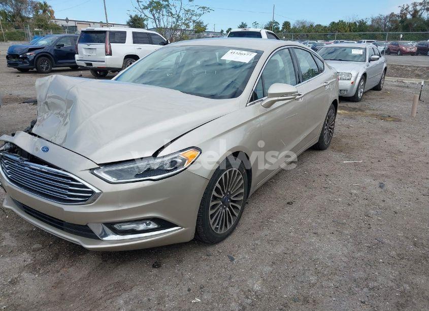 Photo 2 of 2017 Ford Fusion SE (VIN 3FA6P0H90HR270498)
