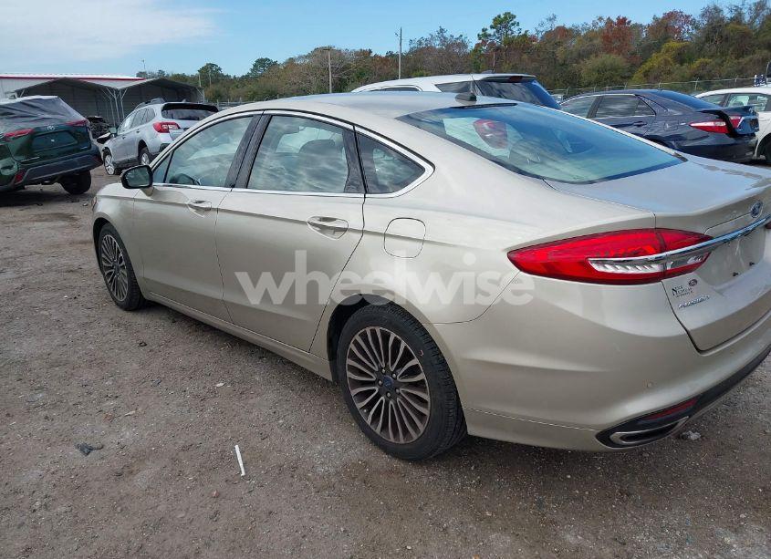 Photo 3 of 2017 Ford Fusion SE (VIN 3FA6P0H90HR270498)