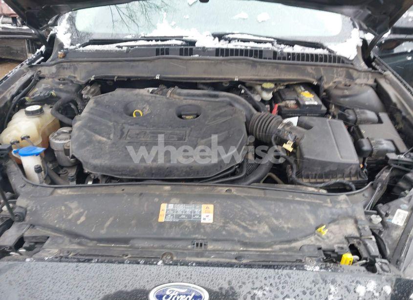 Photo 10 of 2013 Ford Fusion SE (VIN 3FA6P0H91DR308041)