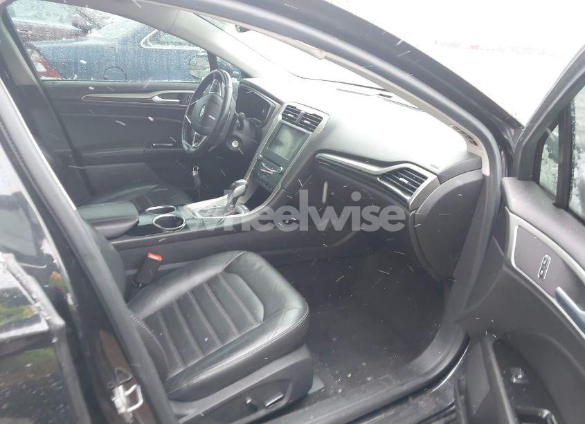 Photo 5 of 2013 Ford Fusion SE (VIN 3FA6P0H91DR308041)