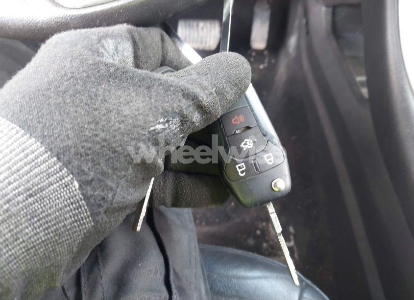 Photo 11 of 2014 Ford Fusion SE (VIN 3FA6P0H91ER258002)