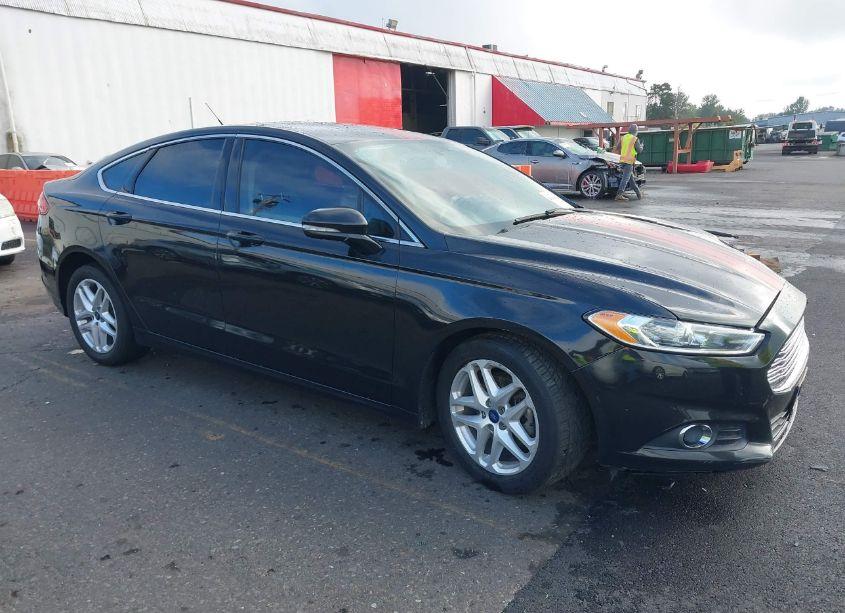 2014 Ford Fusion SE (VIN 3FA6P0H91ER258095) main photo