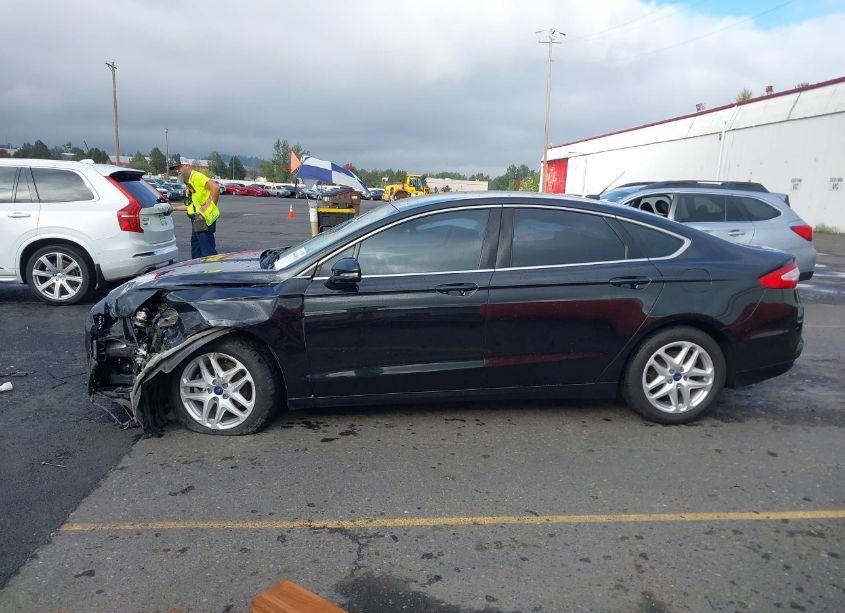 Photo 14 of 2014 Ford Fusion SE (VIN 3FA6P0H91ER258095)