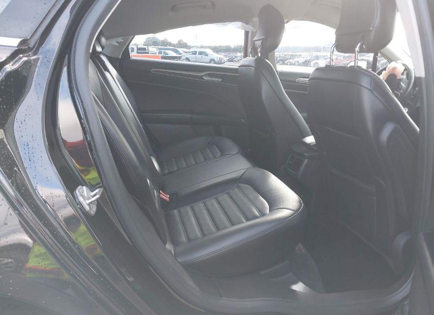 Photo 8 of 2014 Ford Fusion SE (VIN 3FA6P0H91ER258095)