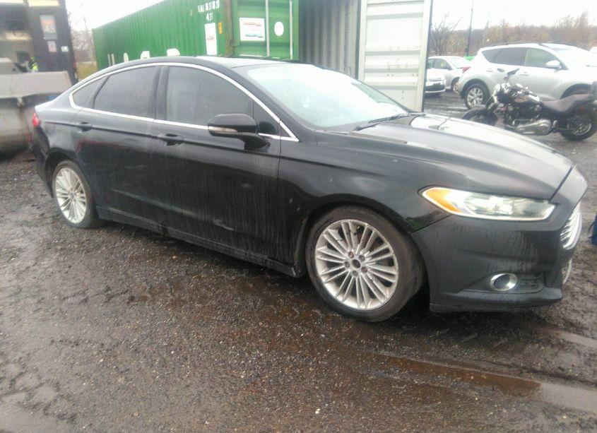 2014 Ford Fusion SE (VIN 3FA6P0H91ER322149) main photo