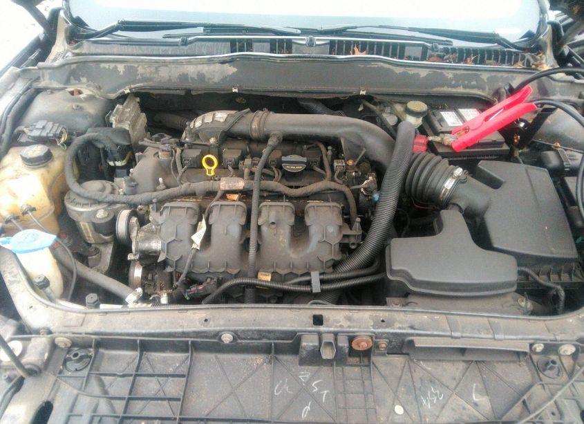 Photo 10 of 2014 Ford Fusion SE (VIN 3FA6P0H91ER322149)