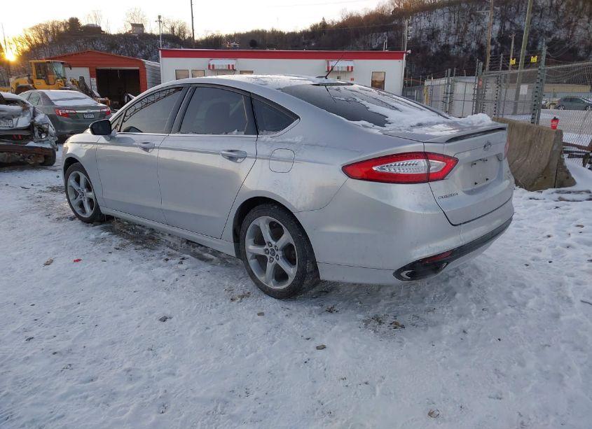 Photo 3 of 2014 Ford Fusion SE (VIN 3FA6P0H91ER327982)