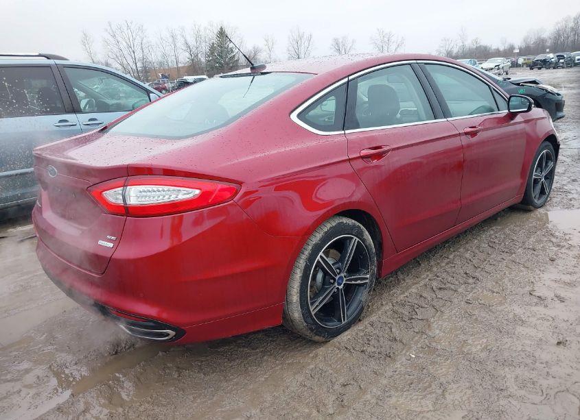 Photo 4 of 2014 Ford Fusion SE (VIN 3FA6P0H91ER388541)