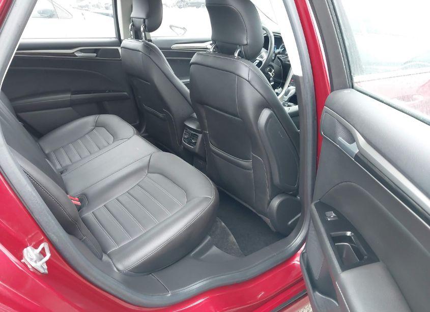 Photo 8 of 2014 Ford Fusion SE (VIN 3FA6P0H91ER388541)