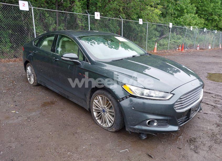2015 Ford Fusion SE (VIN 3FA6P0H91FR276372) main photo