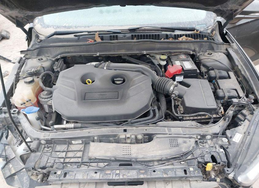 Photo 10 of 2016 Ford Fusion SE (VIN 3FA6P0H91GR156024)