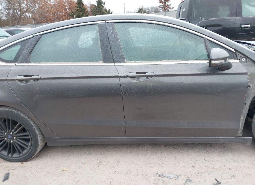 Photo 14 of 2016 Ford Fusion SE (VIN 3FA6P0H91GR156024)