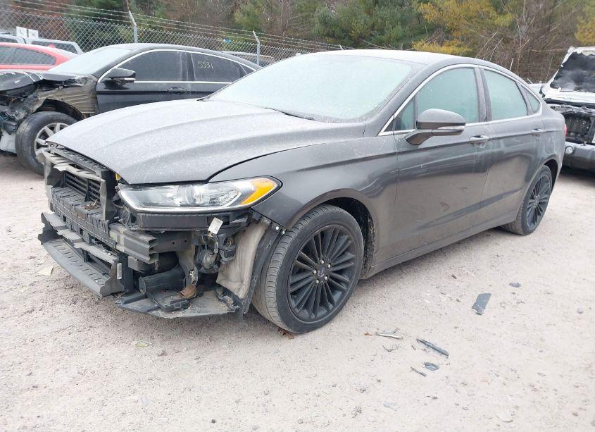 Photo 2 of 2016 Ford Fusion SE (VIN 3FA6P0H91GR156024)