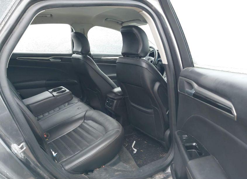 Photo 8 of 2016 Ford Fusion SE (VIN 3FA6P0H91GR156024)