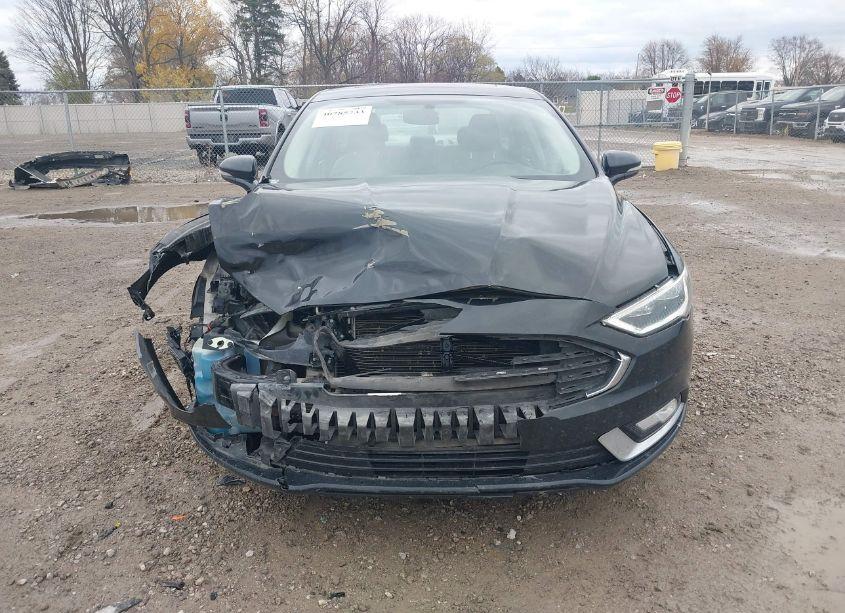Photo 12 of 2017 Ford Fusion SE (VIN 3FA6P0H91HR186223)