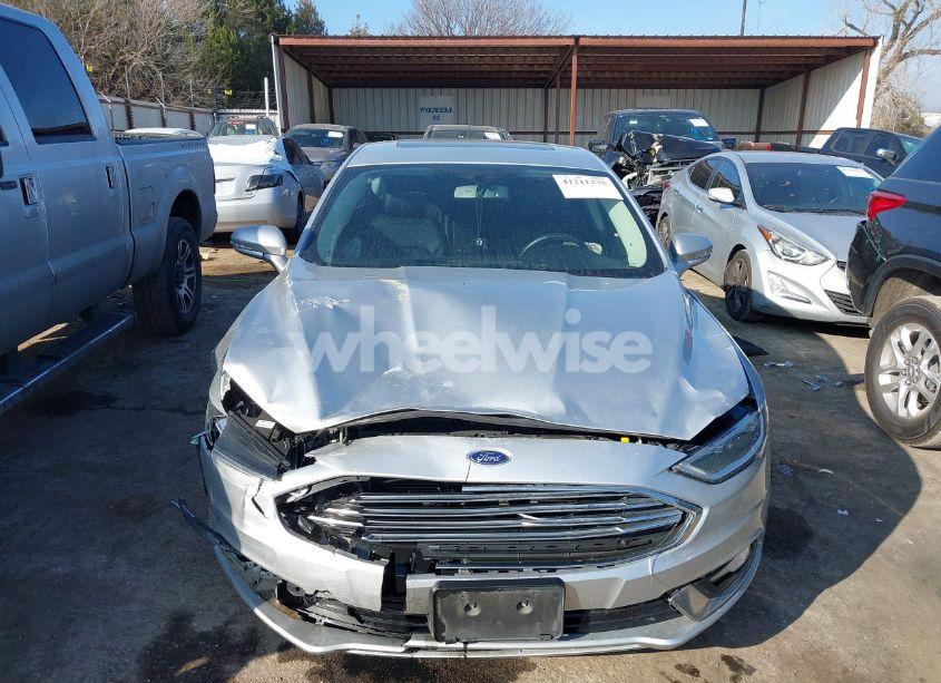 Photo 12 of 2017 Ford Fusion SE (VIN 3FA6P0H91HR200363)