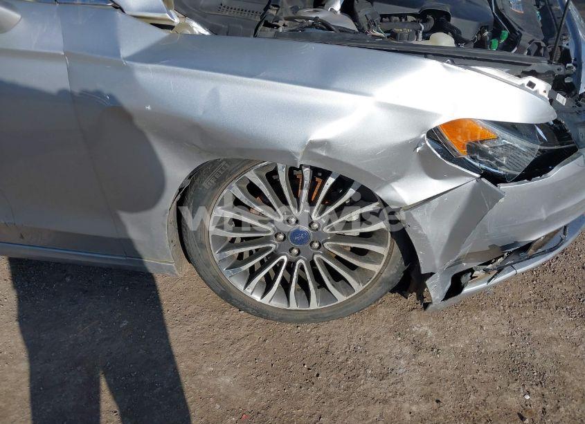 Photo 6 of 2017 Ford Fusion SE (VIN 3FA6P0H91HR200363)