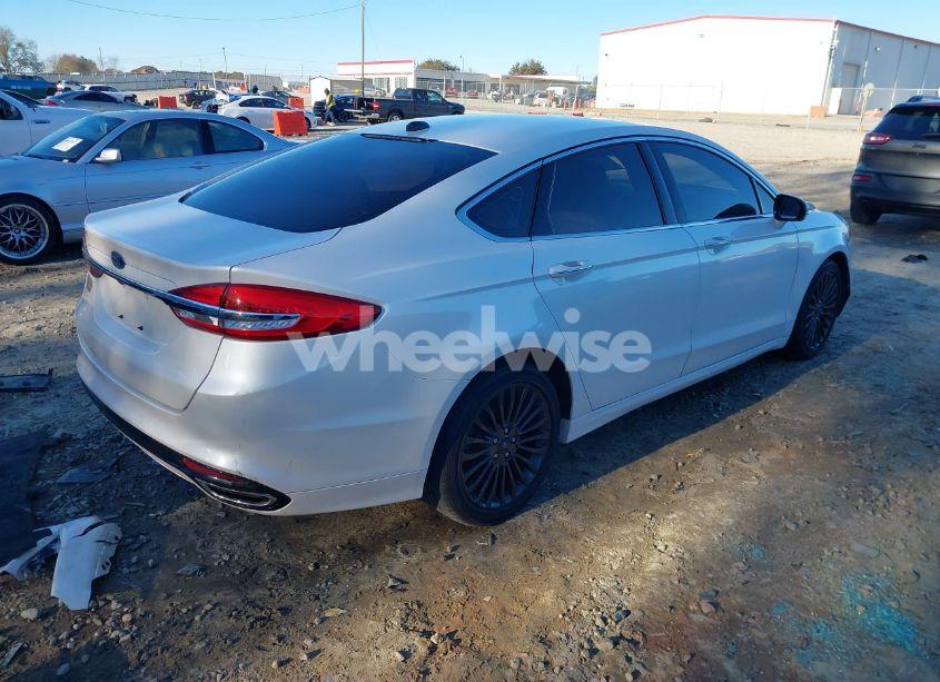 Photo 4 of 2017 Ford Fusion SE (VIN 3FA6P0H91HR266668)