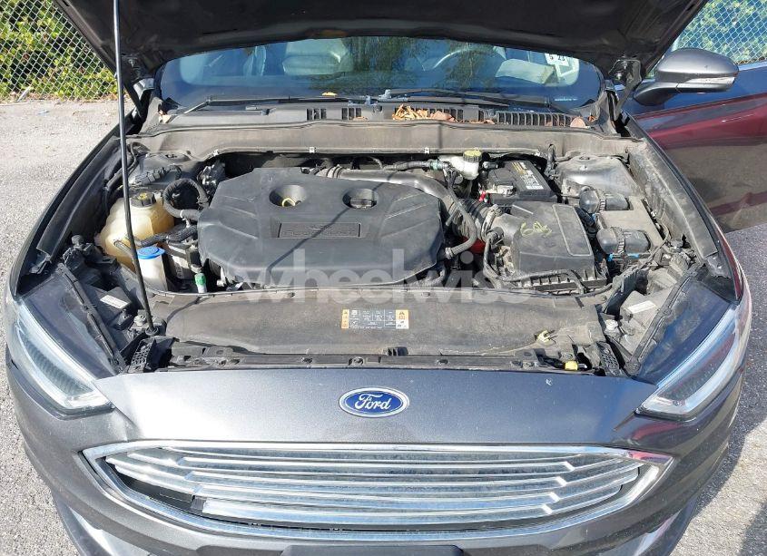 Photo 10 of 2017 Ford Fusion SE (VIN 3FA6P0H91HR401065)