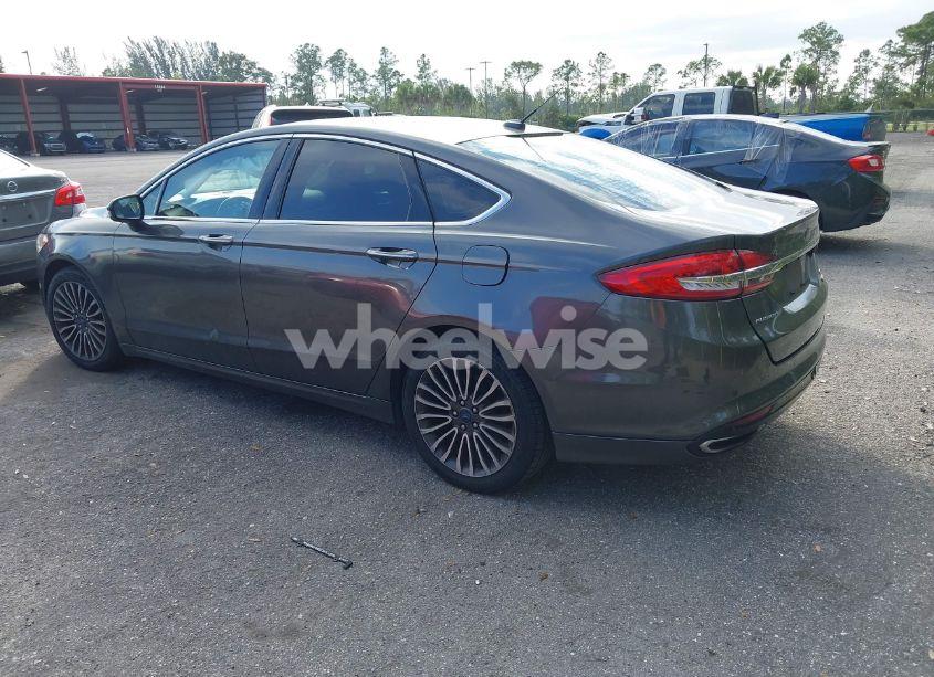 Photo 3 of 2017 Ford Fusion SE (VIN 3FA6P0H91HR401065)