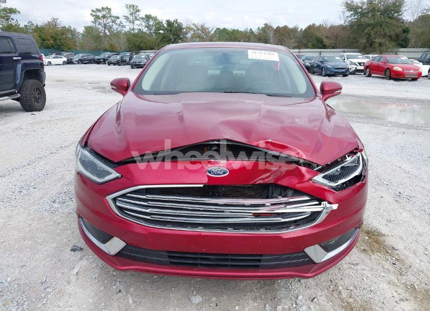 Photo 12 of 2018 Ford Fusion SE (VIN 3FA6P0H91JR255238)