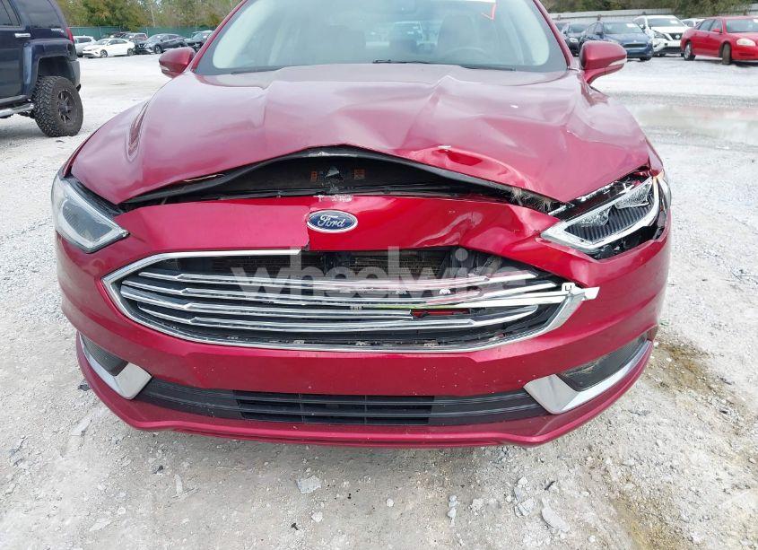 Photo 6 of 2018 Ford Fusion SE (VIN 3FA6P0H91JR255238)