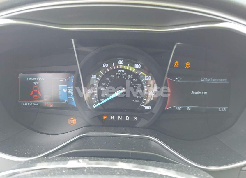 Photo 7 of 2018 Ford Fusion SE (VIN 3FA6P0H91JR255238)