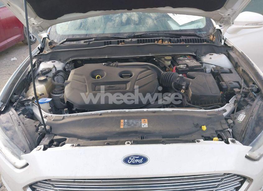 Photo 10 of 2013 Ford Fusion SE (VIN 3FA6P0H92DR169439)